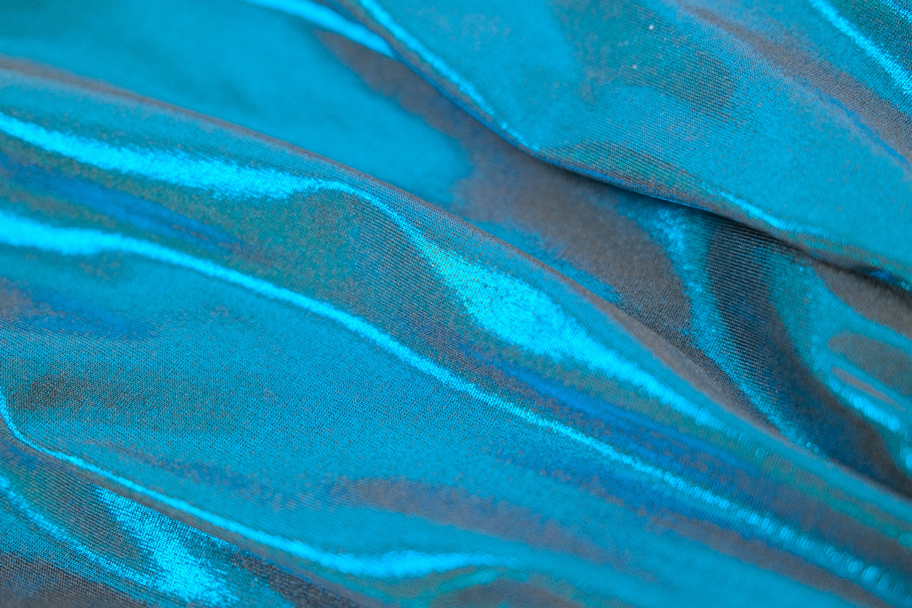 Vestido de fiesta negro azul brillante en capas