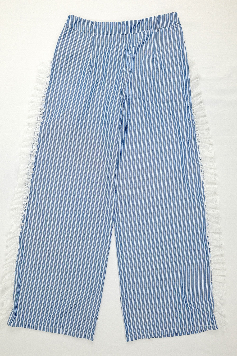 Pantalones casuales holgados a rayas con cintura baja
